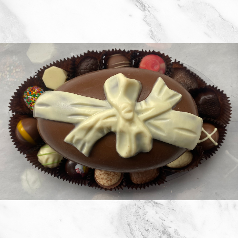 Easter Bow Egg  with Assorted Belgian Chocolates 400g